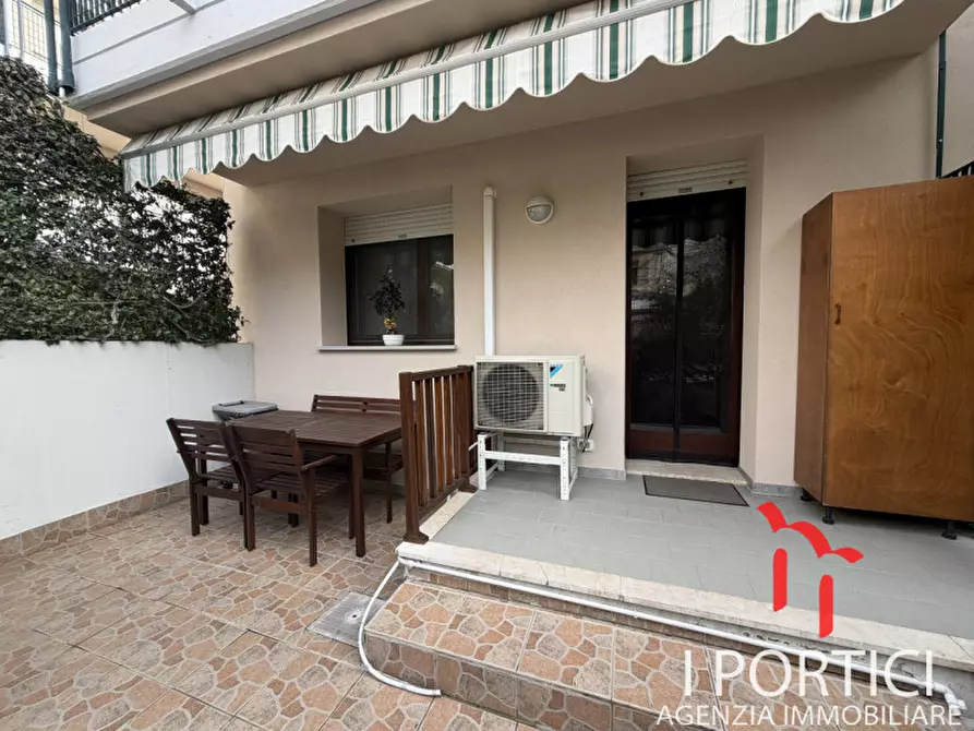 Immagine 9 di Villetta a schiera in vendita  in Via Guido Carrer a Venezia