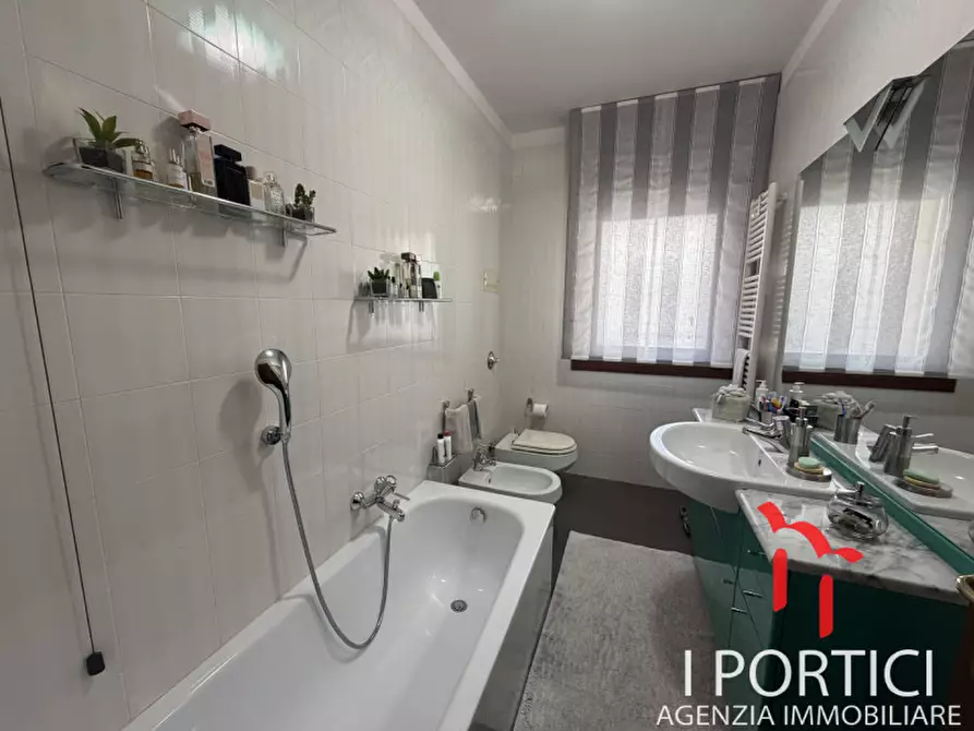 Immagine 21 di Villetta a schiera in vendita  in Via Guido Carrer a Venezia