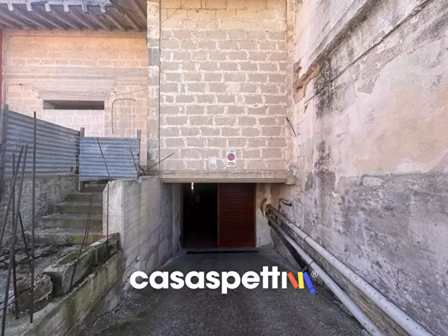 Immagine 90 di Casa indipendente in vendita  in Via Francesco Crispi a Lizzano