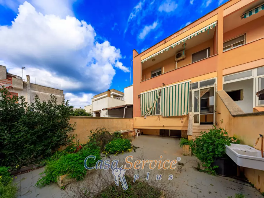 Immagine 52 di Casa indipendente in vendita  in Via Parabita a Alezio