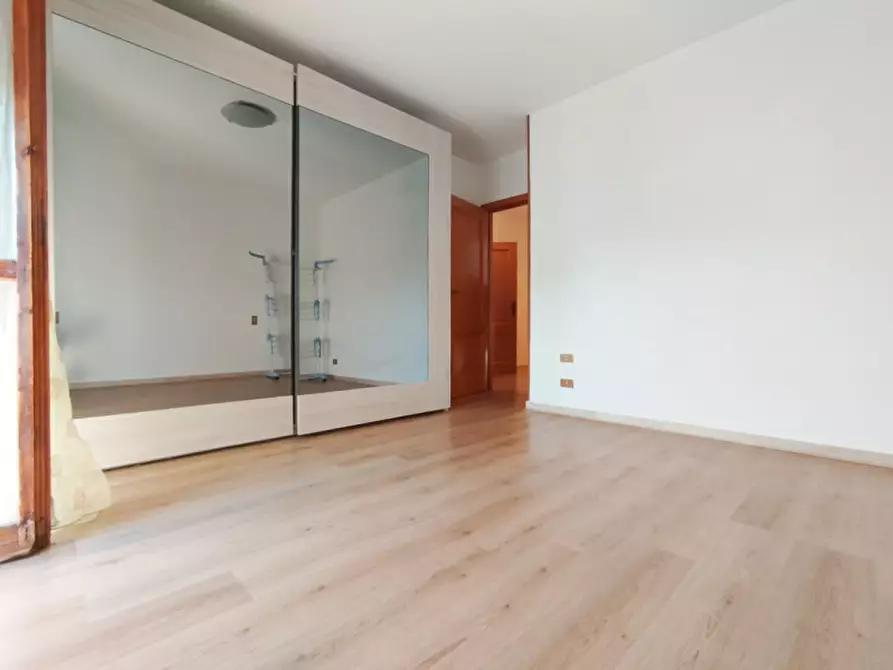 Immagine 5 di Appartamento in vendita  in Via Aldo Moro a Pescara