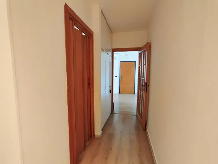 Immagine 7 di Appartamento in vendita  in Via Aldo Moro a Pescara