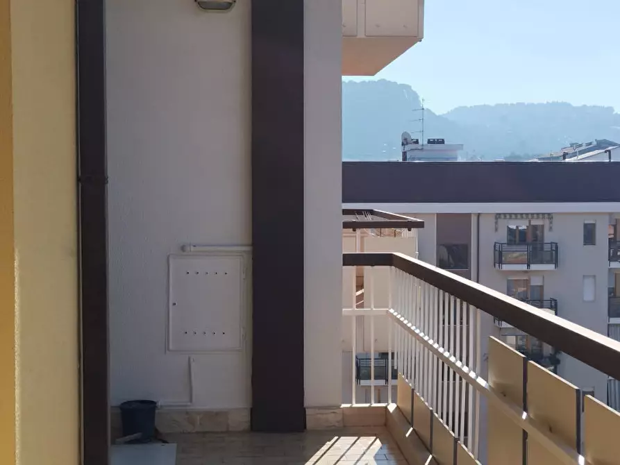 Immagine 15 di Appartamento in vendita  in Via Aldo Moro a Pescara