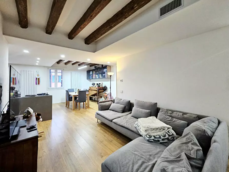 Immagine 8 di Appartamento in vendita  in VIA PRINCIPE AMEDEO a Este