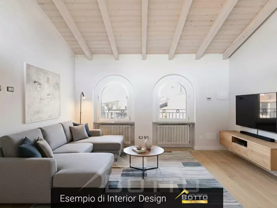 Immagine 5 di Appartamento in vendita  in Piazza Italia, 1 a Gattinara