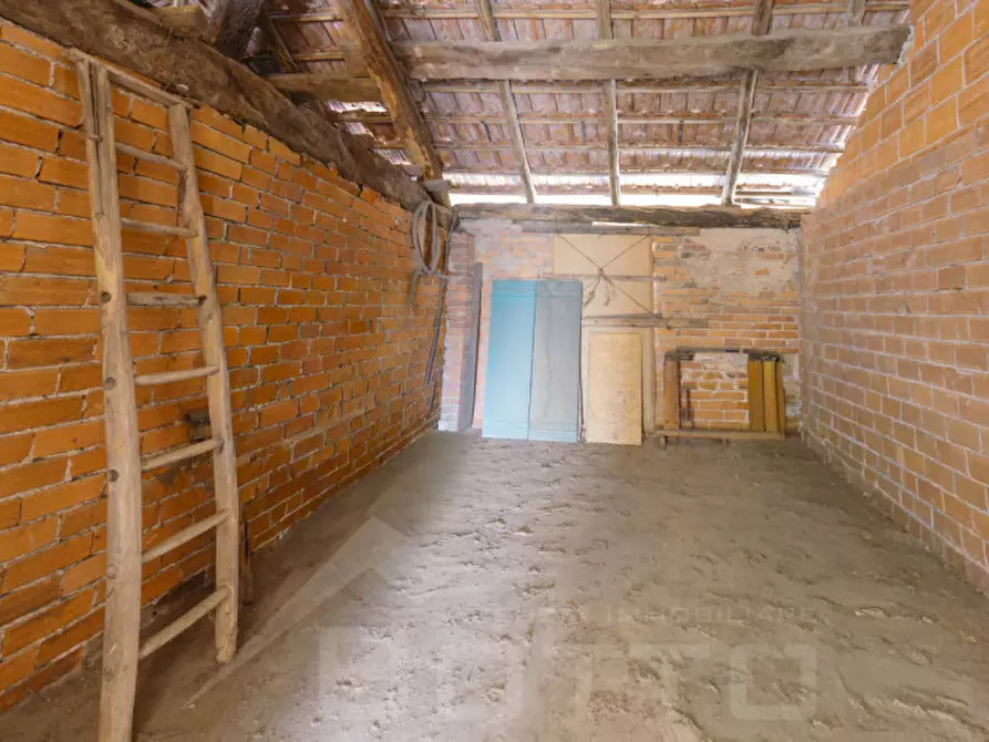 Immagine 14 di Casa indipendente in vendita  in Via Callona 28 a Gargallo