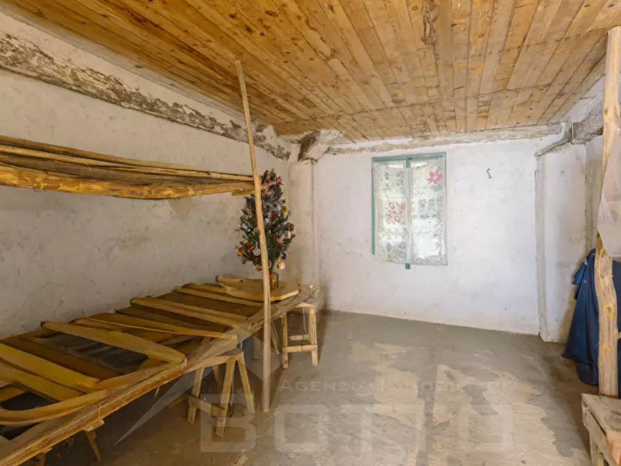 Immagine 15 di Casa indipendente in vendita  in Via Callona 28 a Gargallo