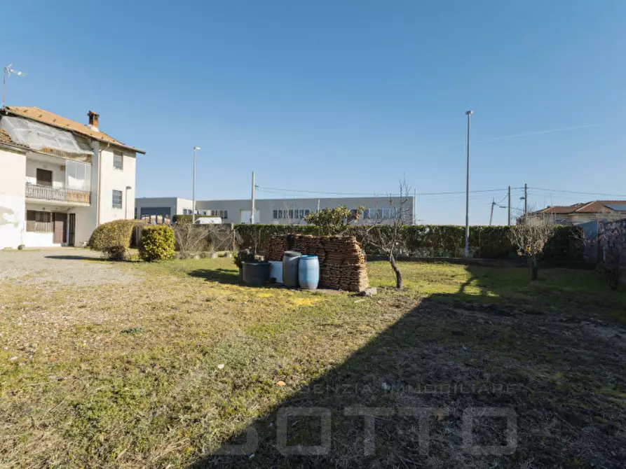 Immagine 17 di Casa indipendente in vendita  in Via Callona 28 a Gargallo