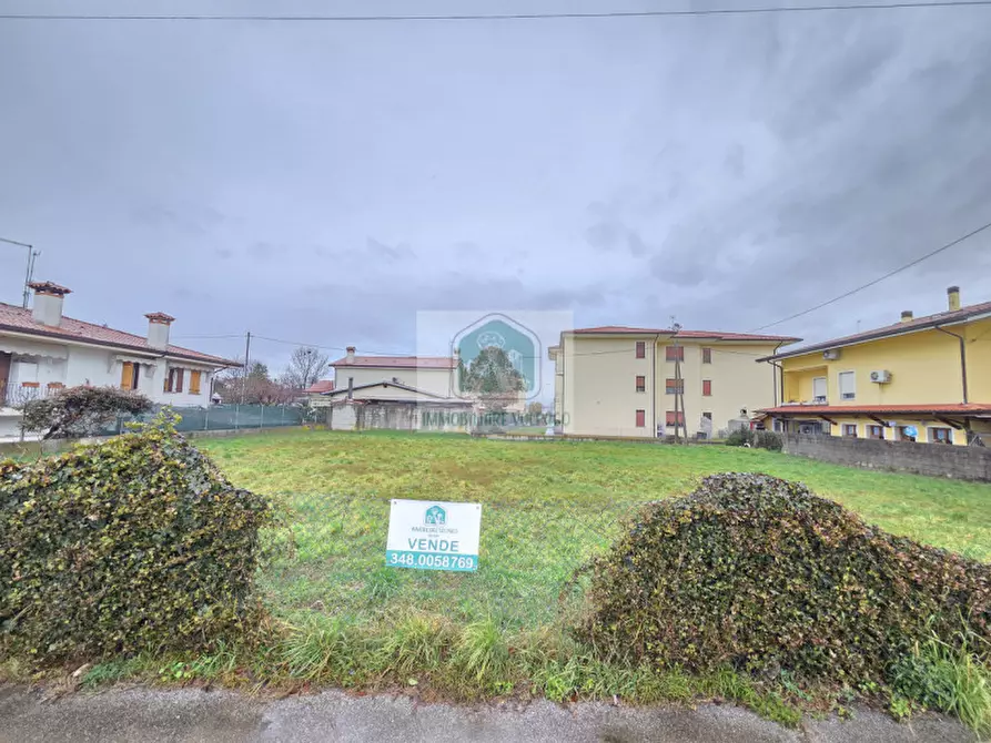 Immagine 6 di Terreno in vendita  in cusignana a Giavera Del Montello