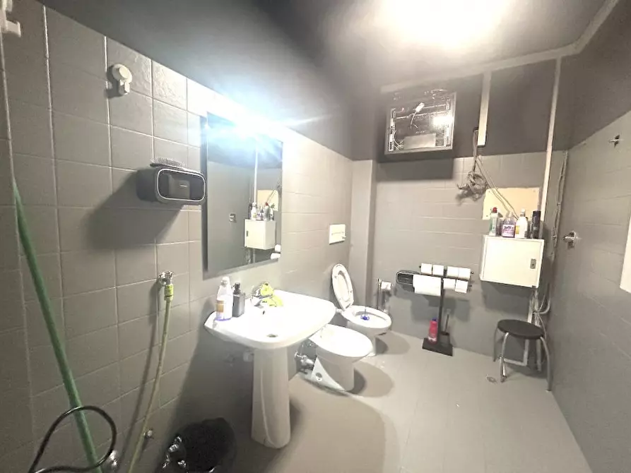 Immagine 8 di Capannone industriale in affitto  in VIA AUSA a Coriano