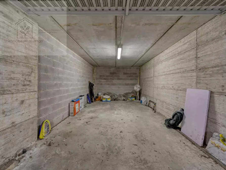 Immagine 16 di Appartamento in vendita  in Via Pioveghetto a Padova