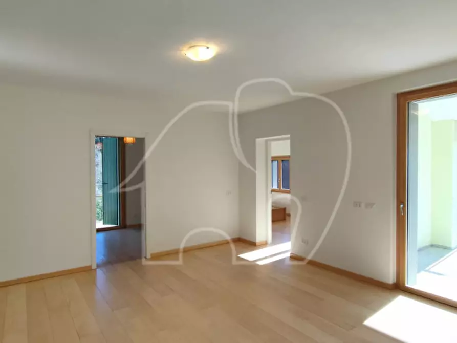 Immagine 8 di Casa indipendente in vendita  a Ferrara Di Monte Baldo