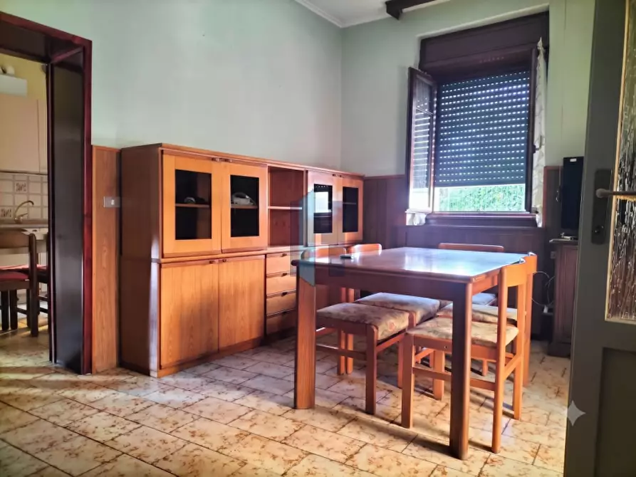 Immagine 8 di Appartamento in vendita  in via Santo Jesus a Curno