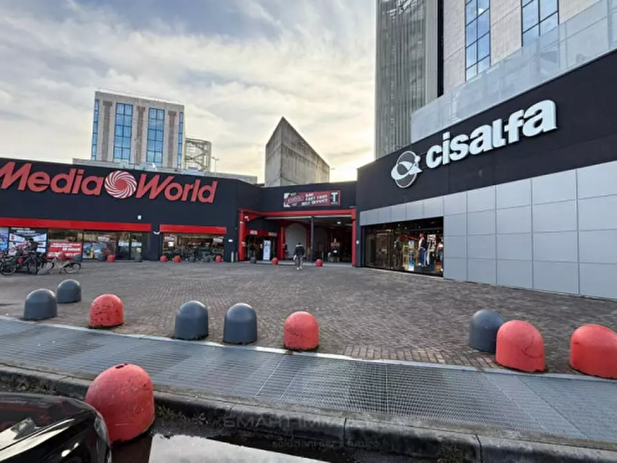 Immagine 1 di Attività commerciale in vendita  in Via Dalmazia a Brescia