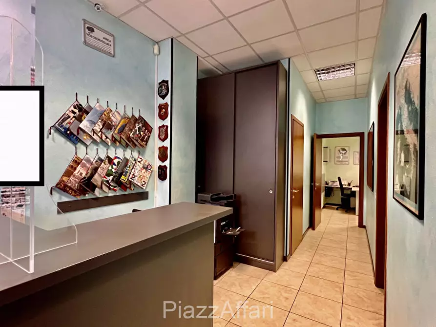 Immagine 5 di Ufficio in vendita  in Via A. Valerio a Piove Di Sacco