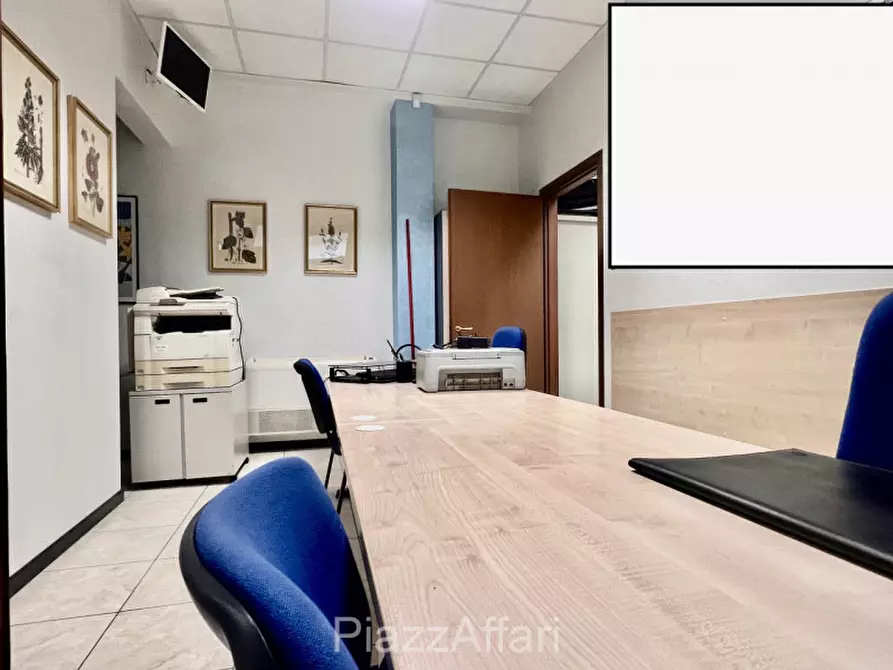 Immagine 11 di Ufficio in vendita  in Via A. Valerio a Piove Di Sacco