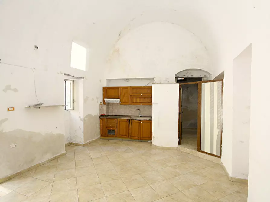 Immagine 7 di Casa indipendente in vendita  in via de filippo a Matino