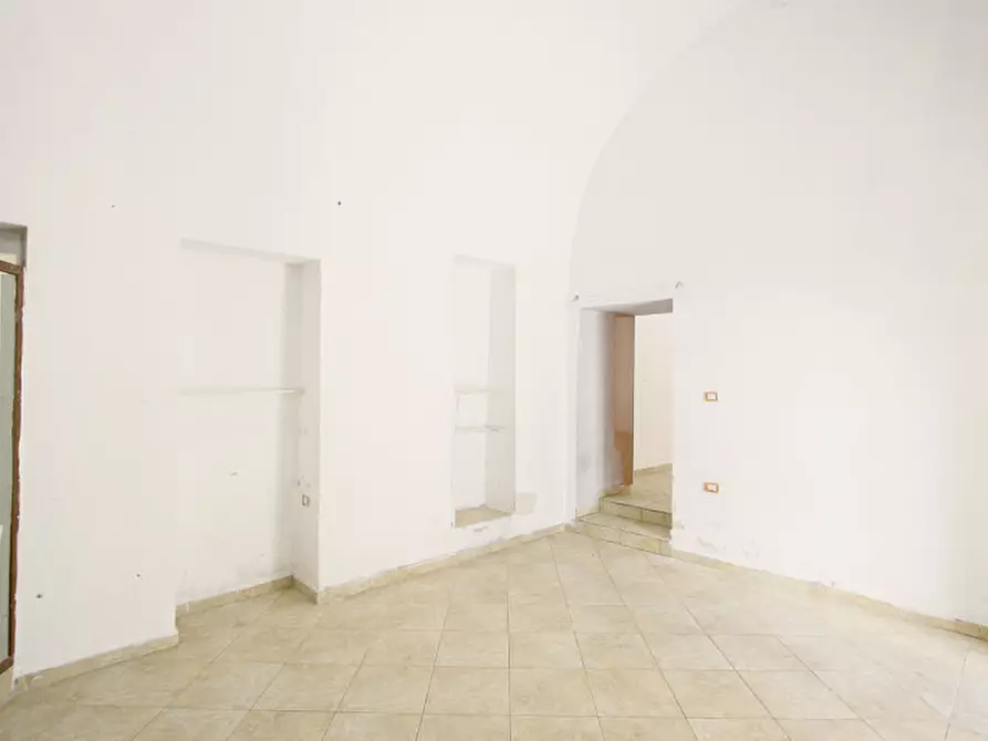 Immagine 11 di Casa indipendente in vendita  in via de filippo a Matino