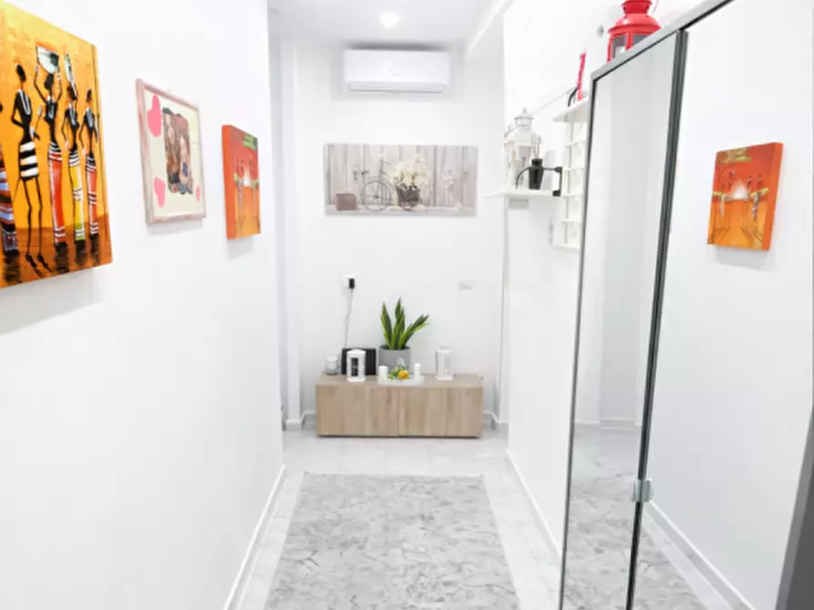 Immagine 2 di Appartamento in vendita  in Via Montebello a Parma