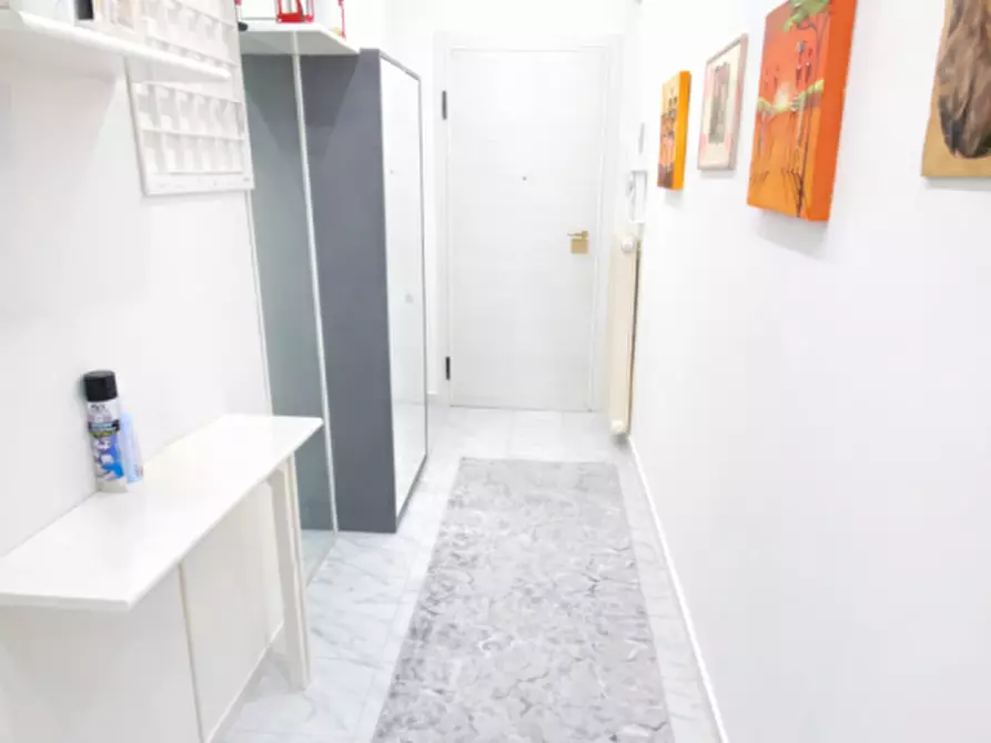 Immagine 3 di Appartamento in vendita  in Via Montebello a Parma