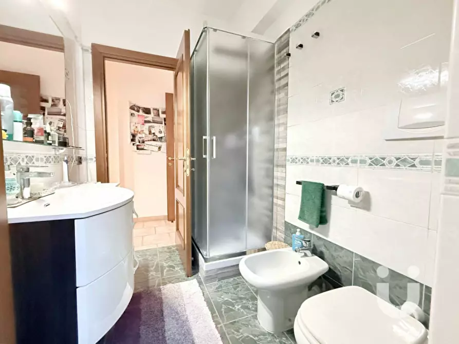 Immagine 30 di Appartamento in vendita  in Via della Tenuta del Casalotto a Roma