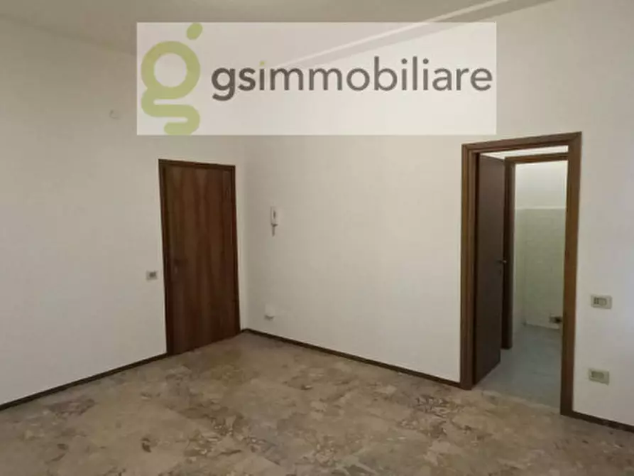 Immagine 3 di Ufficio in vendita  in via togni a Brescia