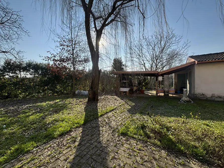 Immagine 7 di Casa bifamiliare in vendita  in Via Cavour, 10 a Colorno