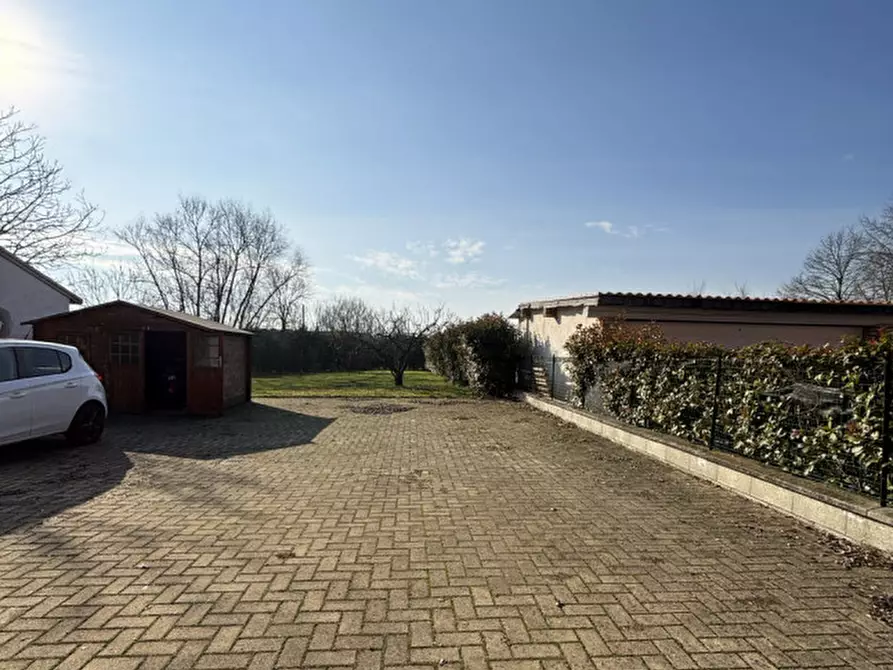 Immagine 60 di Casa bifamiliare in vendita  in Via Cavour, 10 a Colorno