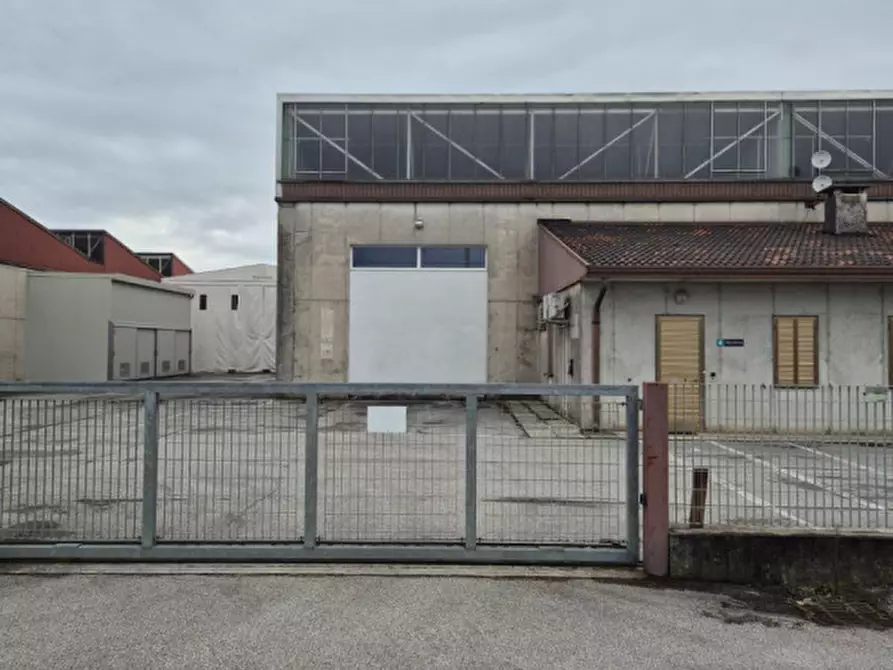 Immagine 8 di Capannone industriale in vendita  in Via Giovan Battista Vico 5 a Godega Di Sant'urbano