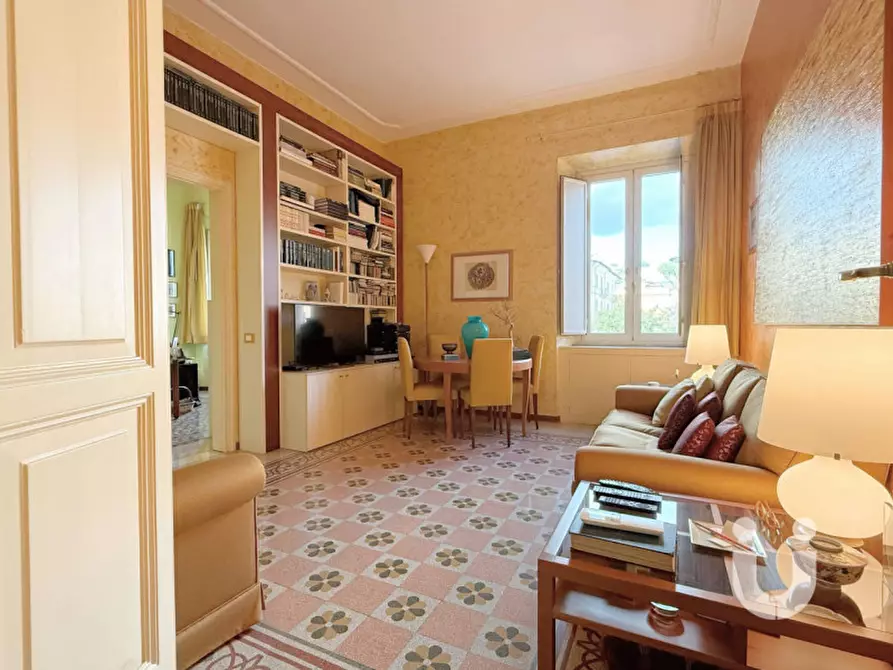 Immagine 3 di Appartamento in vendita  in Viale Bruno Buozzi a Roma