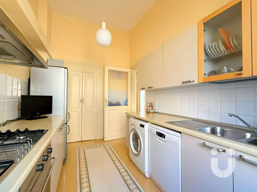 Immagine 12 di Appartamento in vendita  in Viale Bruno Buozzi a Roma