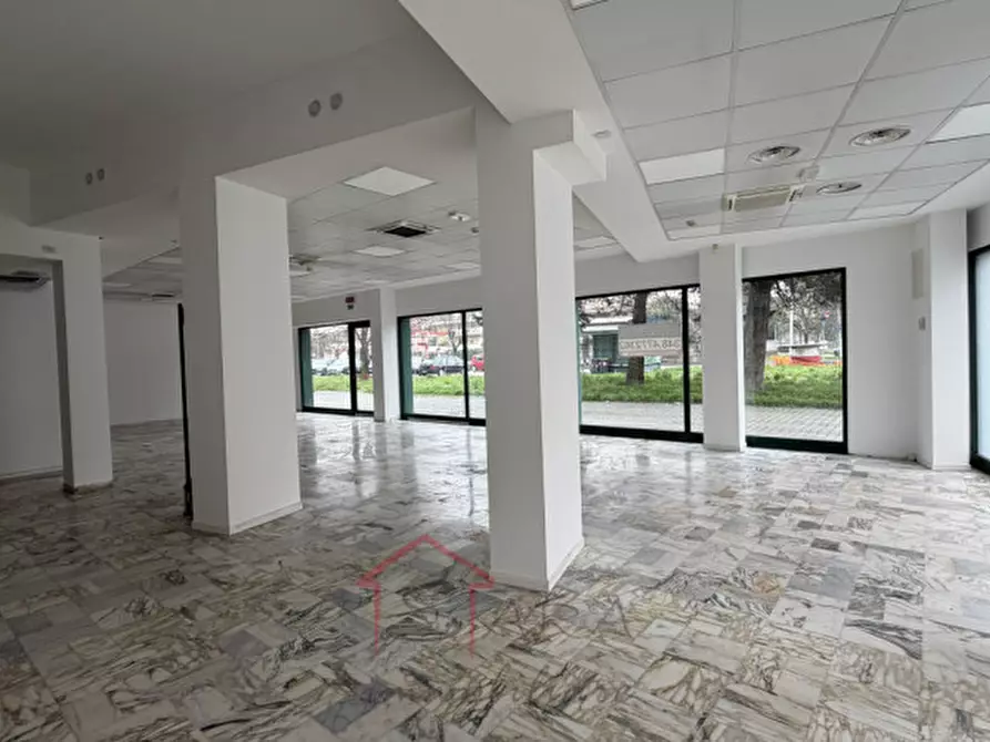 Immagine 8 di Negozio in affitto  in Via Cardinal Callegari, 30 a Padova