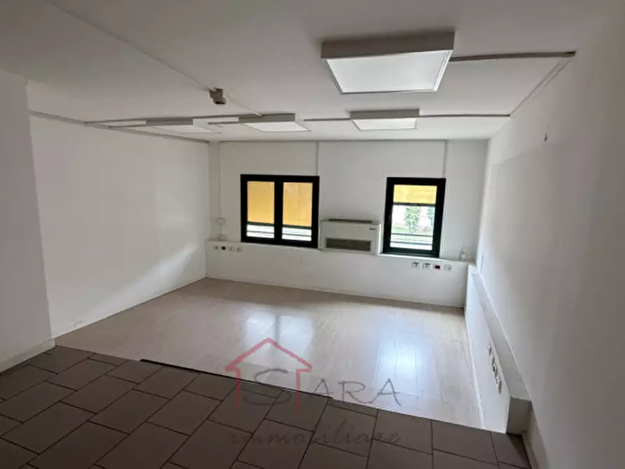 Immagine 16 di Negozio in affitto  in Via Cardinal Callegari, 30 a Padova