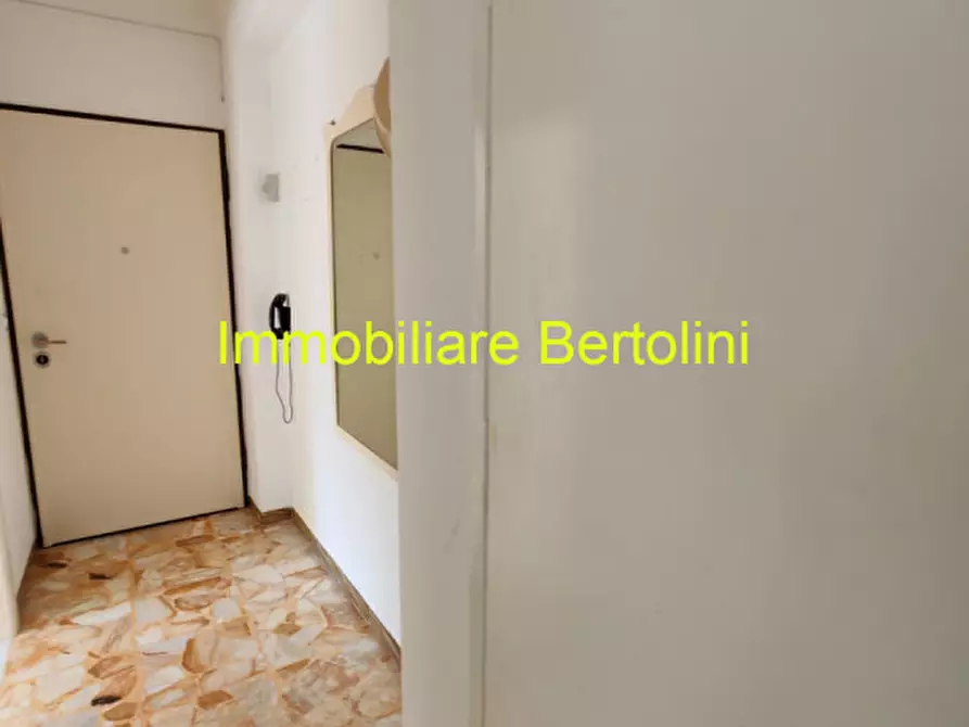Immagine 8 di Appartamento in vendita  in Via Lagazzi a Bordighera