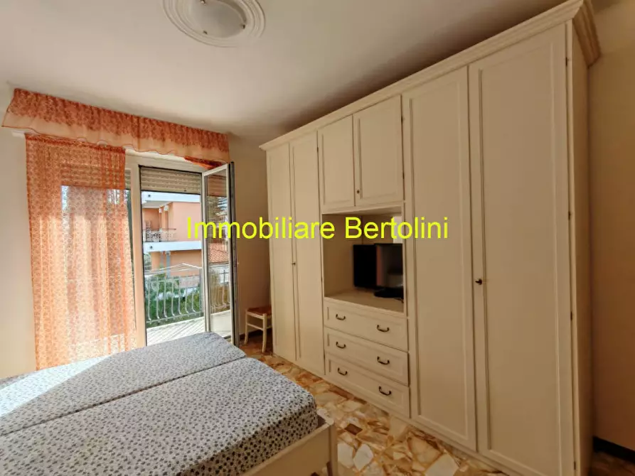 Immagine 10 di Appartamento in vendita  in Via Lagazzi a Bordighera