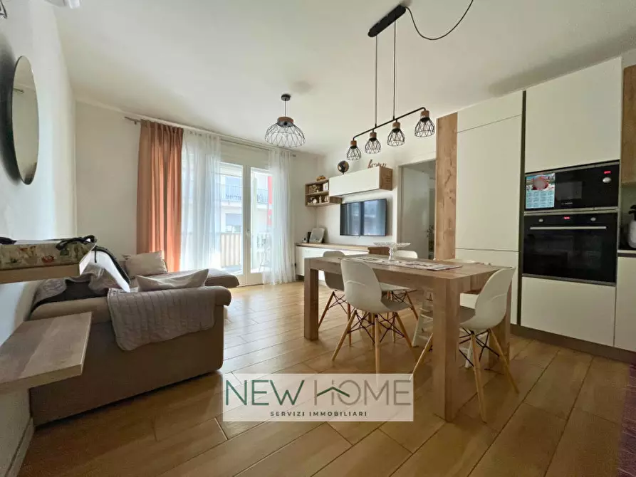 Immagine 2 di Appartamento in vendita  in Via Rinaldo Veronesi a Verona