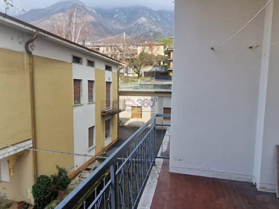 Immagine 5 di Appartamento in vendita  in Via Strada Vecchia a Lumezzane