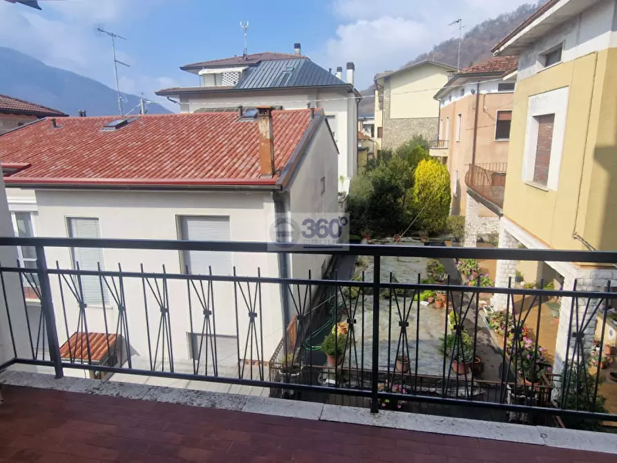 Immagine 12 di Appartamento in vendita  in Via Strada Vecchia a Lumezzane