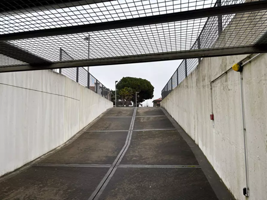 Immagine 4 di Garage in vendita  a Jesolo