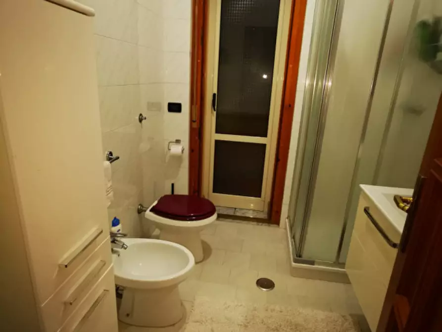 Immagine 10 di Appartamento in vendita  in Viale Barlaam da Seminara a Catanzaro