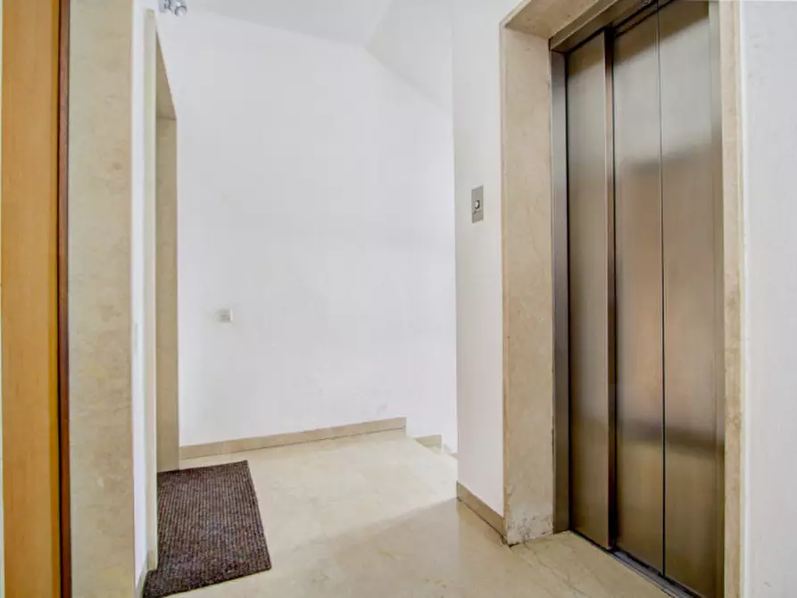 Immagine 10 di Appartamento in vendita  in Corso antonio rosmini 70 a Rovereto