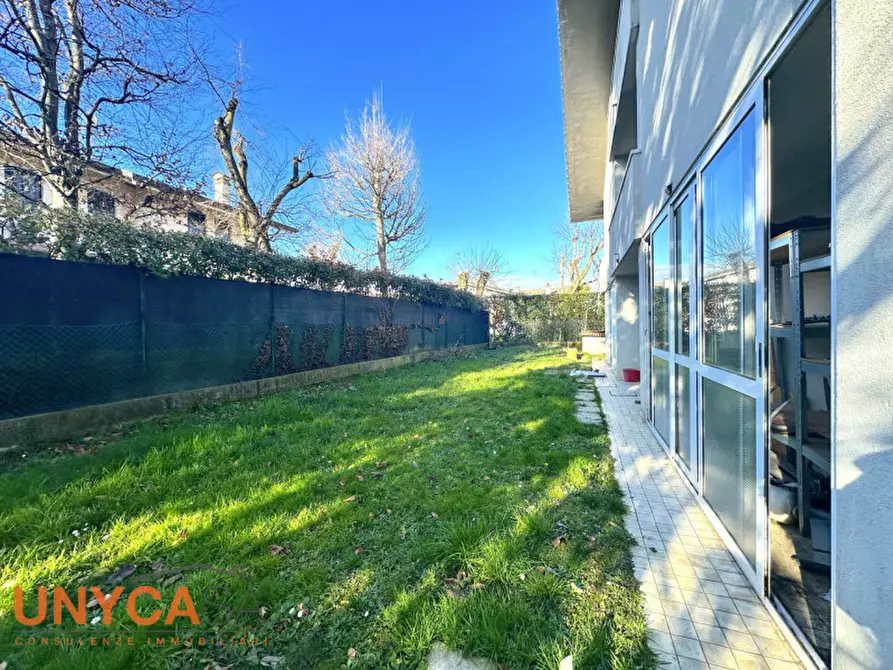 Immagine 7 di Casa bifamiliare in vendita  a Selvazzano Dentro