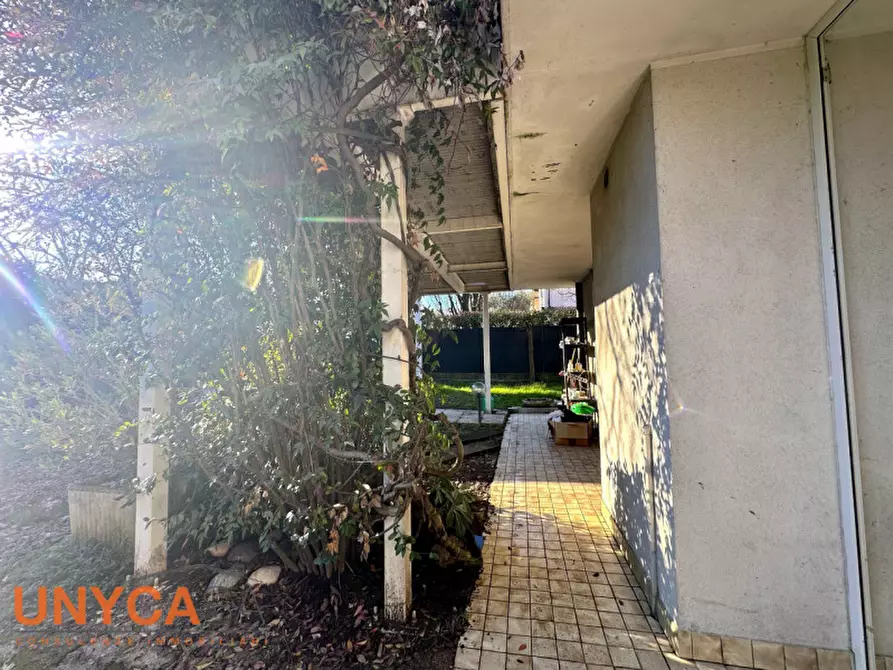 Immagine 10 di Casa bifamiliare in vendita  a Selvazzano Dentro