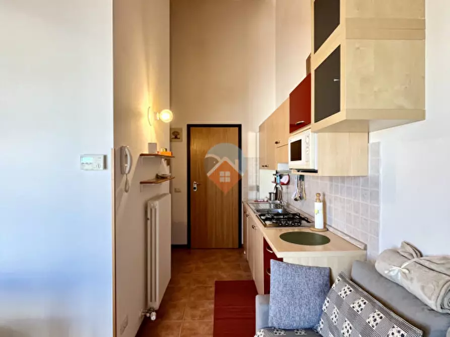 Immagine 4 di Appartamento in vendita  in Piazza Grande a Brentonico