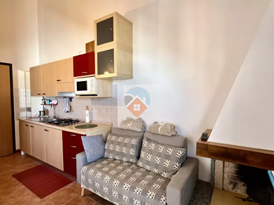 Immagine 5 di Appartamento in vendita  in Piazza Grande a Brentonico