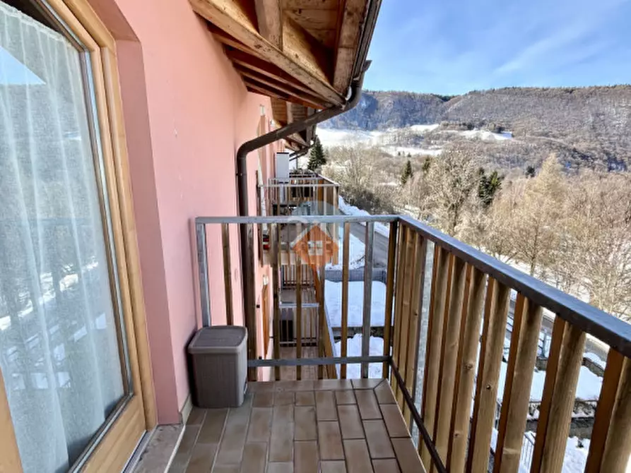 Immagine 8 di Appartamento in vendita  in Piazza Grande a Brentonico