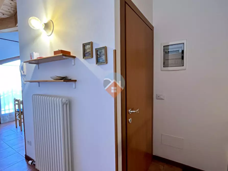 Immagine 10 di Appartamento in vendita  in Piazza Grande a Brentonico