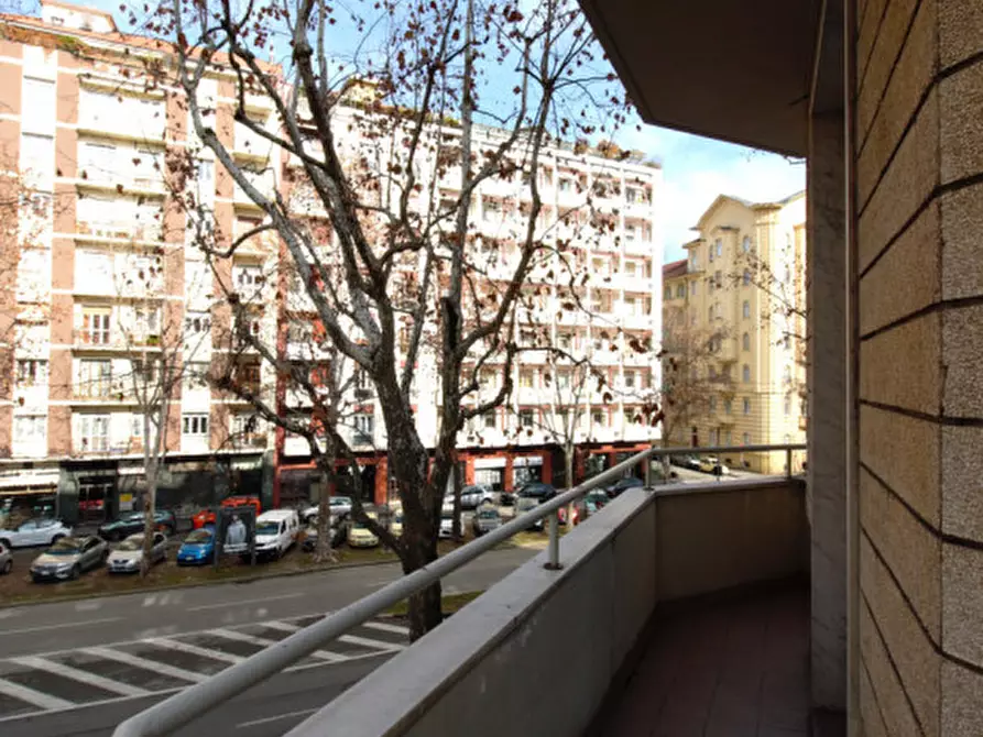 Immagine 16 di Appartamento in vendita  in Corso Francia, 87 a Torino