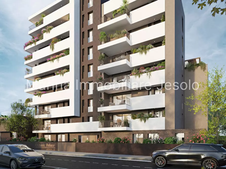 Immagine 6 di Appartamento in vendita  in Via Pietro Mascagni a Jesolo