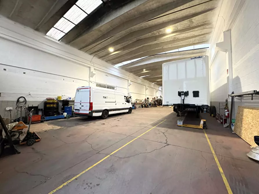 Immagine 4 di Capannone industriale in affitto  in Viale dell'Industria a Legnaro